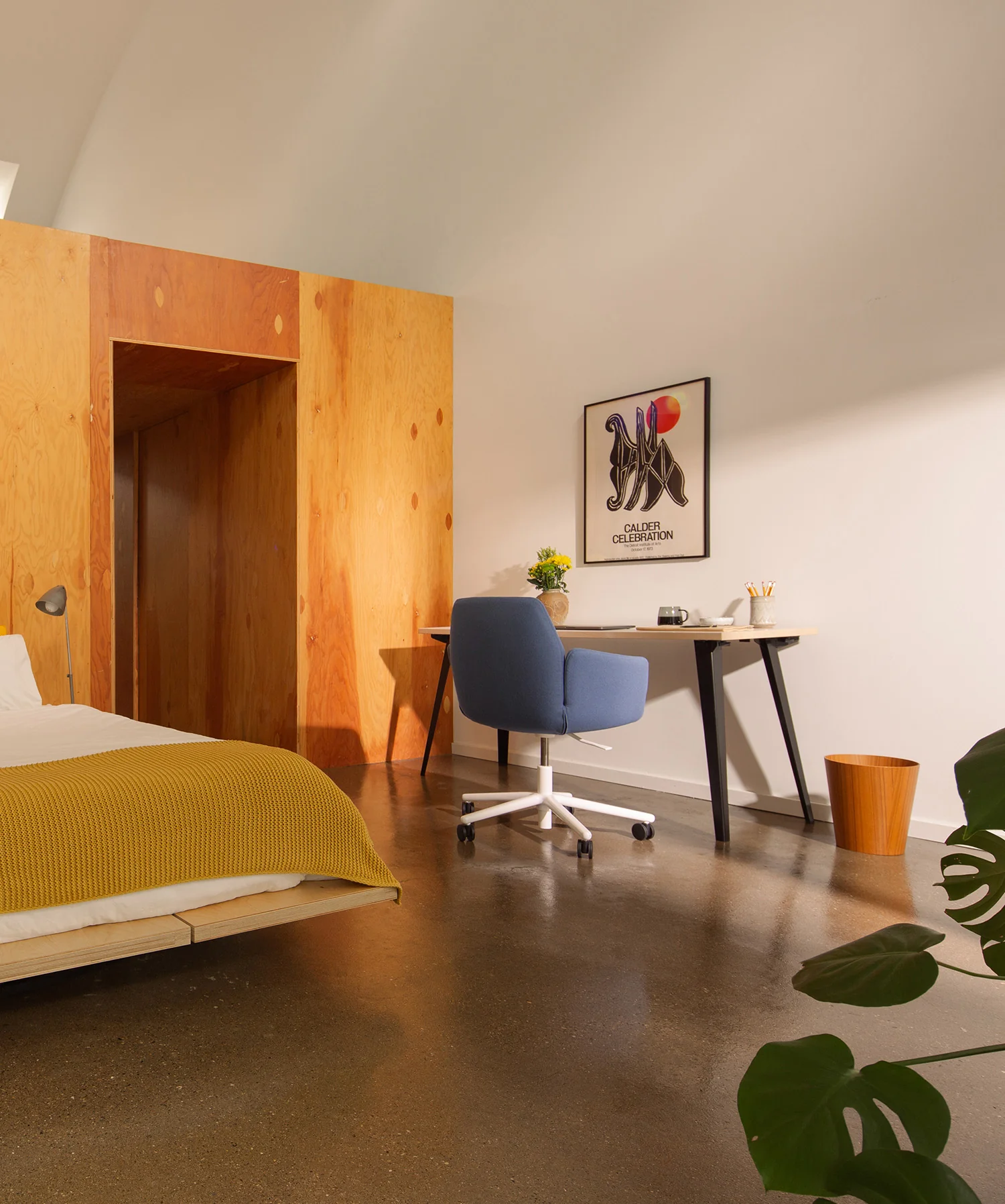 Haworth® Poppy™ Chair with Hero - Image 6